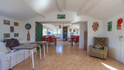 Resale - Finca -
Los Montesinos