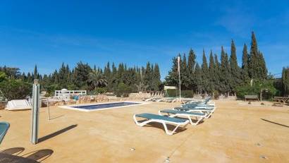 Resale - Finca -
Los Montesinos