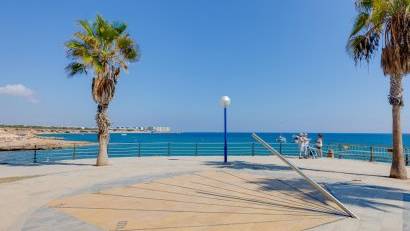 Återförsäljning - Radhus -
Orihuela Costa - La Florida