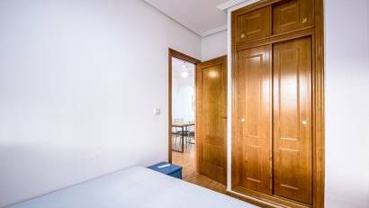 Återförsäljning - Apartment -
Orihuela Costa - Punta Prima