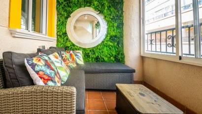 Återförsäljning - Apartment -
Orihuela Costa - Punta Prima