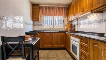 Resale - Villa -
Guardamar del Segura