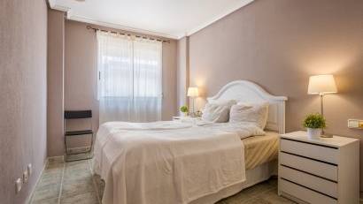 Resale - Villa -
Guardamar del Segura