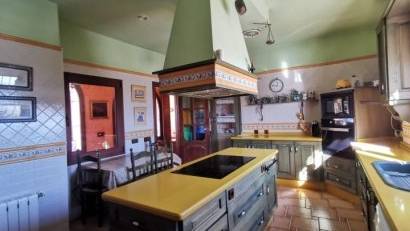 Återförsäljning - Villa -
Orihuela