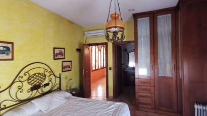 Återförsäljning - Villa -
Orihuela