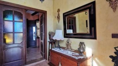 Återförsäljning - Villa -
Orihuela