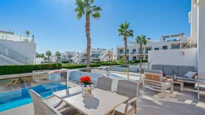 Reventa - Bungalow -
Torrevieja