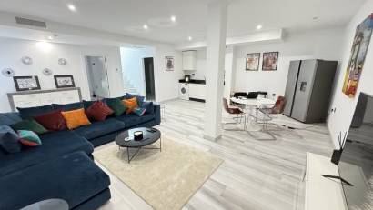 Resale - Villa -
Lomas de Cabo Roig