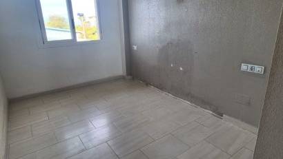 Resale - Apartment -
Torrevieja