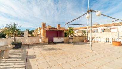 Återförsäljning - Commercial Unit -
Torrevieja - Los Altos