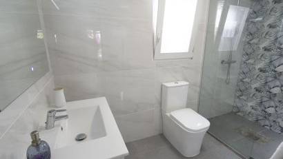 Återförsäljning - Detached villa -
Torrevieja - San luis