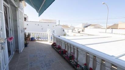 Återförsäljning - Detached villa -
Torrevieja - San luis