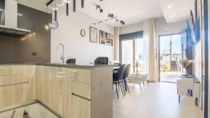 Återförsäljning - Apartment -
Orihuela Costa - Punta Prima