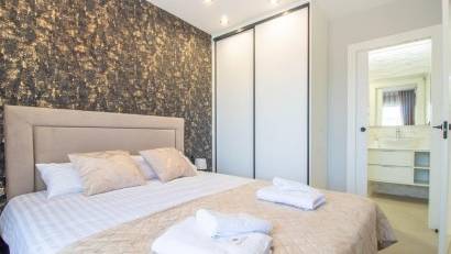 Återförsäljning - Apartment -
Orihuela Costa - Punta Prima