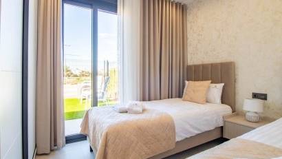 Återförsäljning - Apartment -
Orihuela Costa - Punta Prima