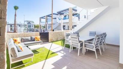 Återförsäljning - Apartment -
Orihuela Costa - Punta Prima