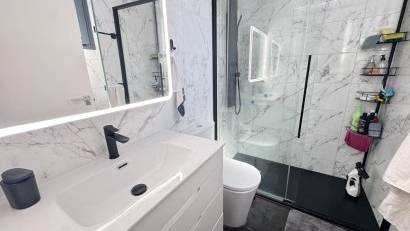 Resale - Bungalow -
Villamartin - Villamartín