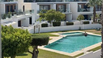 Resale - Bungalow -
Villamartin - Villamartín