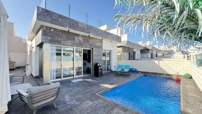 Resale - Villa -
Villamartin - Villamartín