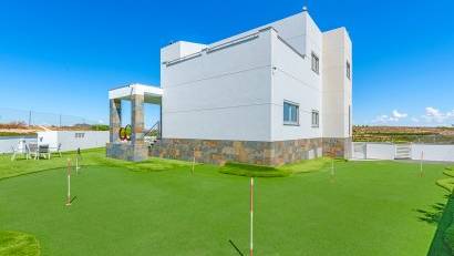 Reventa - Villa -
Torremendo