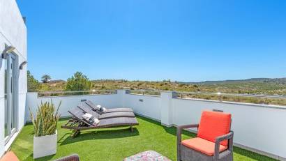 Reventa - Villa -
Torremendo