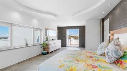 Reventa - Villa -
Torremendo