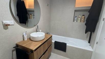 Reventa - Apartment -
Elche