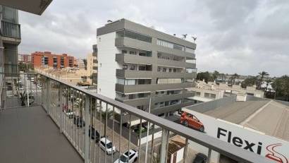 Reventa - Apartment -
Elche