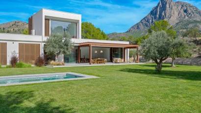 Reventa - Villa -
Finestrat