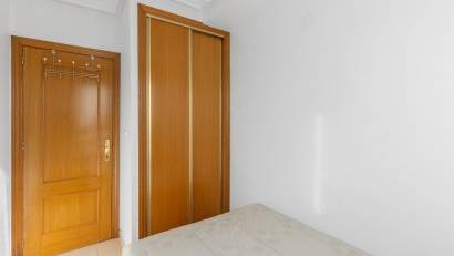 Återförsäljning - Apartment -
Torrevieja - Estacion de autobuses