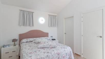 Återförsäljning - Semi detached -
La Zenia