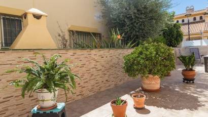 Återförsäljning - Semi detached -
La Zenia