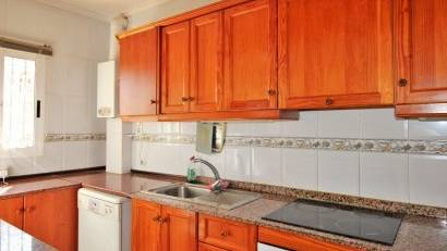 Resale - Townhouse -
Villamartin - Villamartín