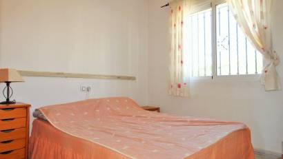 Resale - Townhouse -
Villamartin - Villamartín