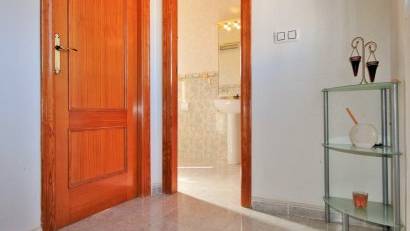 Resale - Townhouse -
Villamartin - Villamartín