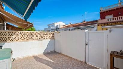 Återförsäljning - Bungalow -
Torrevieja - La siesta
