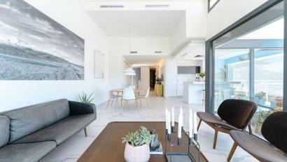 Återförsäljning - Villa -
San Miguel - Costa blanca sur