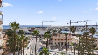 Återförsäljning - Apartment -
Torrevieja - Puerto