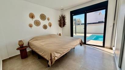 Nyproduktion - Villa -
Rafal - polideportivo