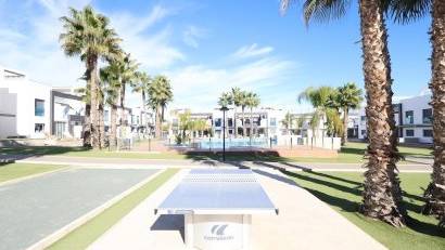 Resale - Bungalow -
Orihuela Costa - La Zenia