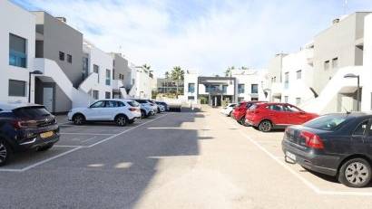 Resale - Bungalow -
Orihuela Costa - La Zenia