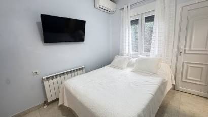 Reventa - Villa -
Villamartin - Villamartín