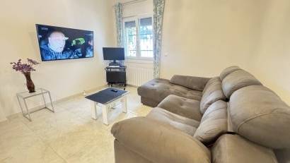 Reventa - Villa -
Villamartin - Villamartín