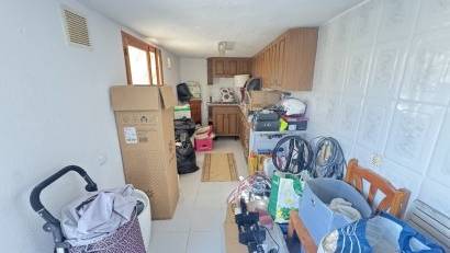 Reventa - Villa -
Villamartin - Villamartín