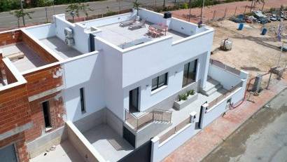 Nyproduktion - Semi detached -
Sucina