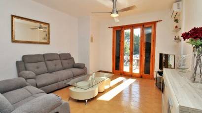 Reventa - Apartment -
Villamartin - Villamartín