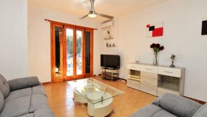 Reventa - Apartment -
Villamartin - Villamartín