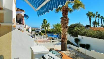 Återförsäljning - Radhus -
Villamartin - Las Violetas