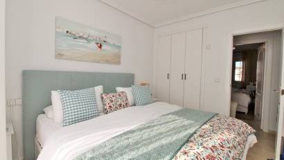 Återförsäljning - Radhus -
Villamartin - Las Violetas