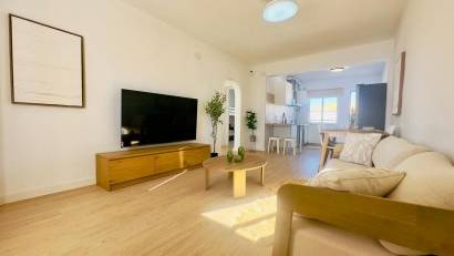 Återförsäljning - Apartment -
Orihuela Costa - La Regia